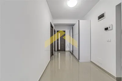 Apartament cu 3 camere tip Penthouse de vanzarezona Bujac - foto 9