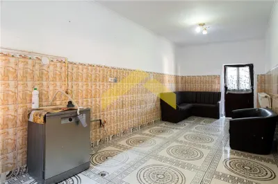 Casa in zona Parneava 5 camere de vanzare - foto 14