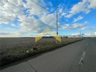 Teren intravilan de vanzare zona Industriala Sud - foto 1