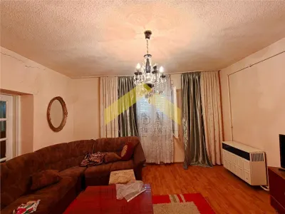 Casa la sol de vanzare in Vladimirescu - foto 10