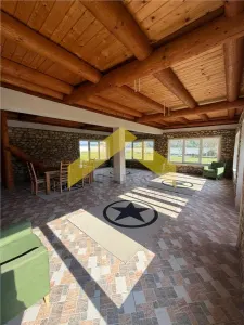 Cabana din piatra de codru si busteni pe Clisura Dunarii, Caraș-Severin - foto 14
