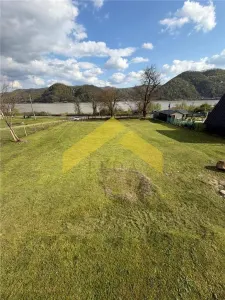 Cabana din piatra de codru si busteni pe Clisura Dunarii, Caraș-Severin - foto 3