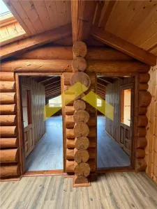 Cabana din piatra de codru si busteni pe Clisura Dunarii, Caraș-Severin - foto 5