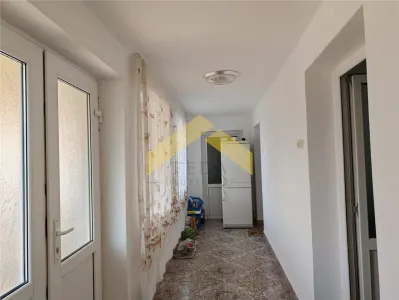 Casa cu teren 2504 mp de vanzare in localitatea Cuias, comuna Savarsin - foto 6
