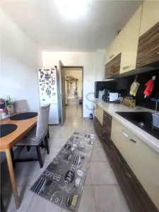 Apartament 2 Camere, Decomandat, etaj 2 din 3 - Focsani