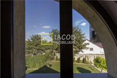Vila cu 6 camere, 952 mp teren, Saucesti, Bacau - foto 22