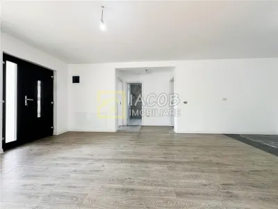 Case de vanzare Margineni, Bacau - foto 6