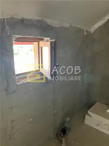 Casa ''''la gri'''' P+M, Dumbrava -Itesti, jud Bacau - foto 10