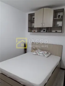 Apartament cu 3 camere, zona Milcov, Bacau - foto 8