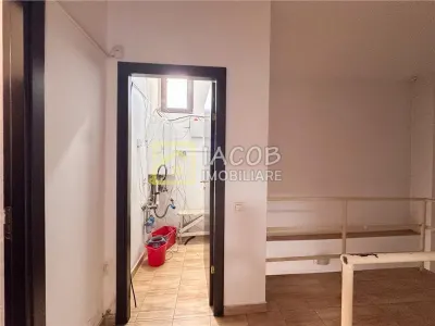 De închiriat | Spațiu comercial ultracentral, Nicolae Balcescu - foto 5