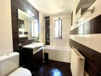 Apartament 3 camere decomandate, strada Martir Horia, Bacau - foto 17