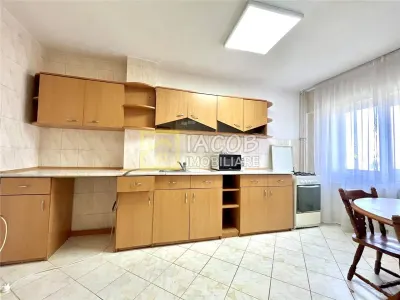 De inchiriat, apartament doua camere, langa liceul Vranceanu - Parcul Catedralei - foto 6