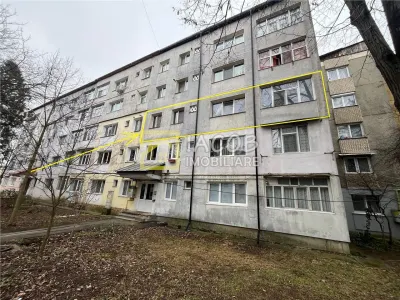 Apartament 3 camere, str. Stadionului, etaj 2 - foto 3