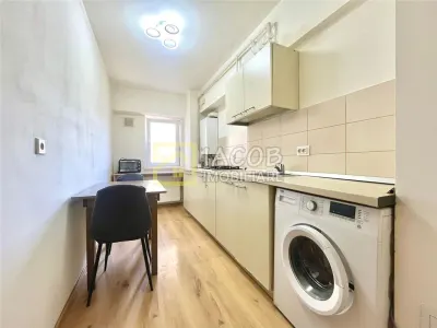 Apartament 2 camere decomandate, zona Curtea de Apel, Bacau - foto 5