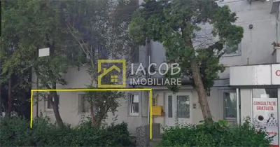 Apartament cu doua camere, parter, str. Miron Costin, Bacau, pretabil activitati economice - foto 2
