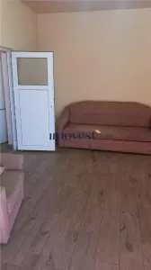 De inchiriat: Apartament cu 2 camere in zona Central - foto 7