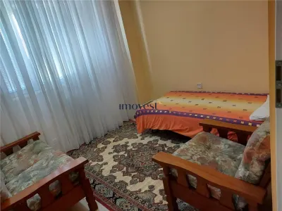 De inchiriat:Apartament cu 4 camere in zona Lucian Blaga - foto 5