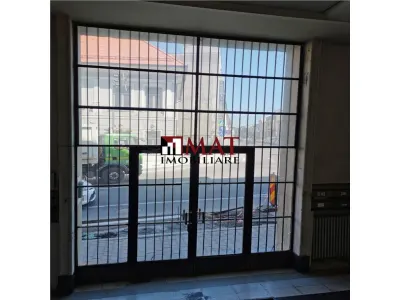 Apartament Ultracentral cu 5 Camere 160mp str Republicii - foto 10