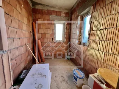 Casa individuala - 7 camere - teren 727 mp - intabulata - foto 14
