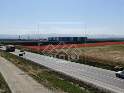 Ideal investitie - teren in Sibiu , zona Hornbach, acces facil la A10 - foto 8