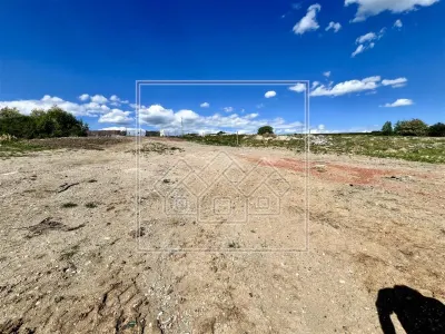 Teren extravilan de vanzare cu suprafata de 3100 mp in Daia - foto 4
