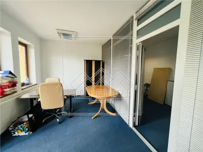 Spatiu de birouri - ultracentral - 90 mp utili - terasa mare - foto 8