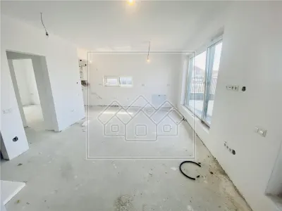 Penthouse intabulat, predare la alb, 3 camere, 2 bai si terasa - foto 9