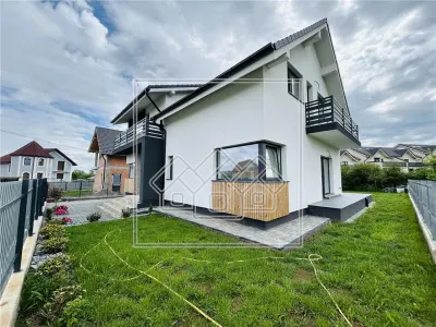 Casa individuala, 487 mp teren, finisata la alb, 147mp utili, Cristian - Cristian