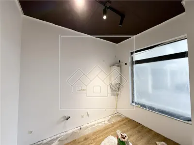 Spatiu comercial de vanzare in Sibiu - 7 camere - nou, la cheie - foto 8