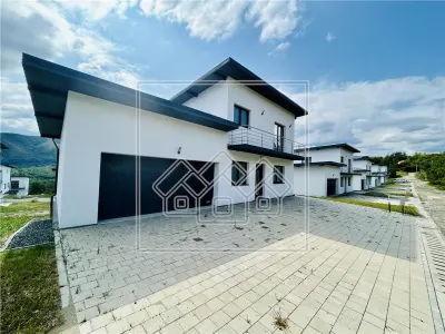 Casa 5 camere, 177 mpu + 458 mp teren, finisata la cheie, Cisnadioara - foto 23
