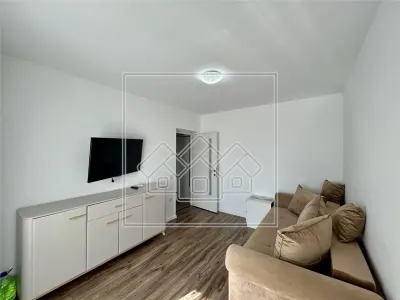 Apartament cu 2 camere, decomandat + balcon, 2 locuri de parcare - foto 3