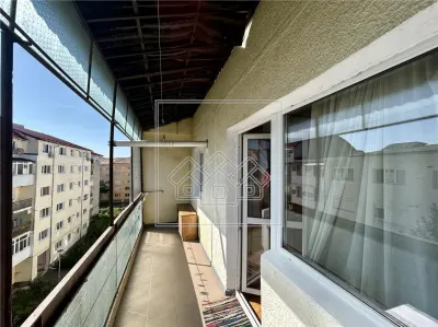 Apartament 2 camere, decomandat, la cheie, zona buna - foto 11