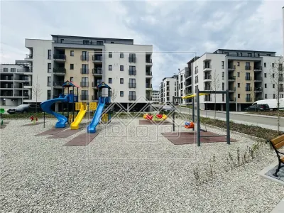 Apartament 3 camere, balcon, bloc nou, lift, boxa la subsol - foto 9