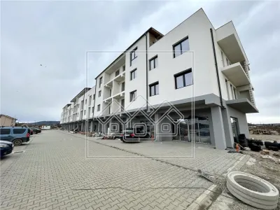 Apartament nou, 3 camere si balcon, 64 mp utili, Selimbar - foto 1
