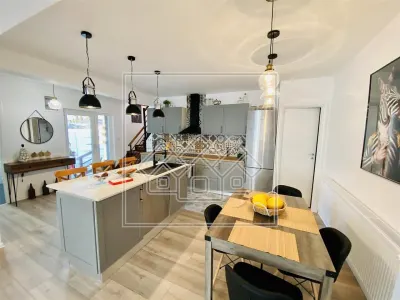 Casa individuala, la cheie, panouri solare, mobilata, utilata - foto 1