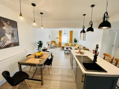 Casa individuala, la cheie, panouri solare, mobilata, utilata - foto 3