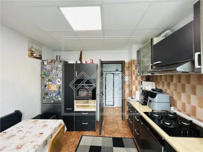 Apartament decomandat, 58 mp utili, modern - Zona Rahovei - foto 2
