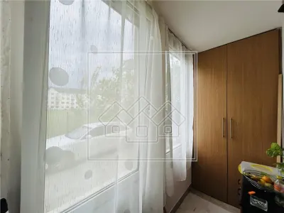 Ap spatios, mobilat si utilat, 3 camere, 2 balcoane, 2 parcari - foto 16