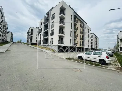 Apartament 2 camere, balcon, bloc nou, cu lift, zona buna - foto 8