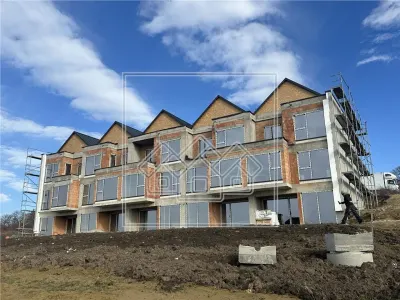 Casa cu 4 camere, 3 bai, teren de 284 mp, 2 locuri de parcare - foto 18