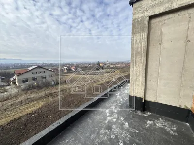 Casa cu 4 camere, 3 bai, teren de 284 mp, 2 locuri de parcare - foto 23