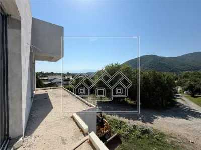 Casa in Cisnadioara - Arhitectura contemporana, rooftop panoramic - foto 9