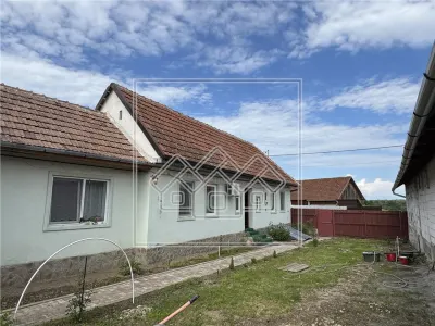 Casa individuala de vanzare, Arpasu de Sus, priveliste spre munti - Arpasu de Sus