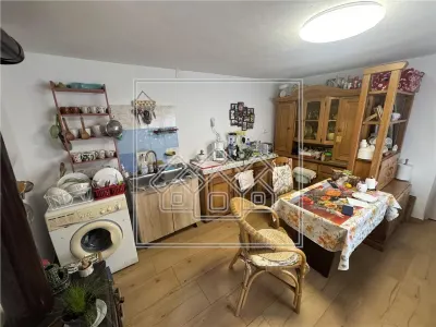 Casa individuala de vanzare, Arpasu de Sus, priveliste spre munti - foto 11