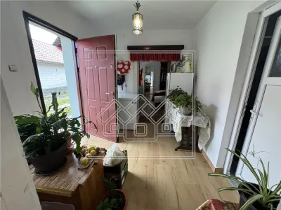 Casa individuala de vanzare, Arpasu de Sus, priveliste spre munti - foto 23