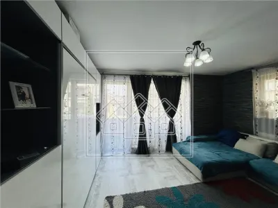 Apartament decomandat, cu 2 camere si balcon - Selimbar - foto 4