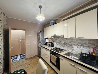 Apartament decomandat, cu 2 camere si balcon - Selimbar - foto 9