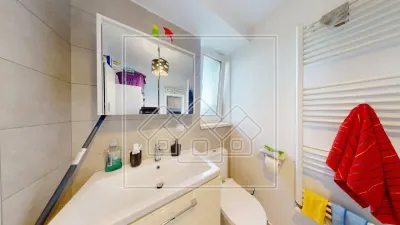 Casa de vanzare, 3 camere, 2 bai, mobilata si utilata - Selimbar - foto 9