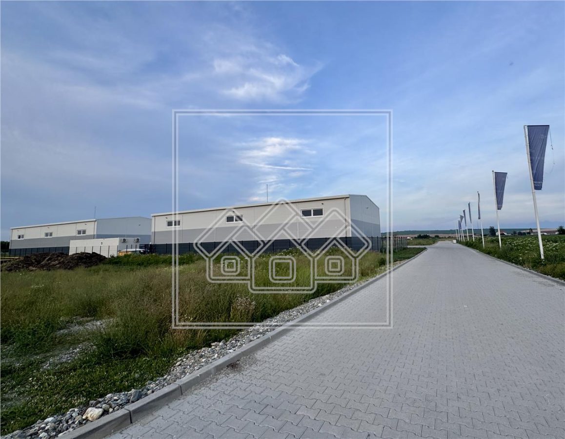 Hala industriala de inchiriat 528 mp, pe un teren de 1738mp| Acces TIR - Sura Mica