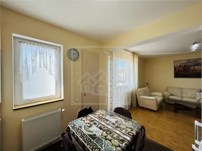Ap spatios, 3 camere, 2 balcoane, loc de parcare , etaj 1 - Turnisor - foto 16